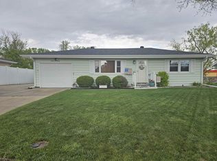 2220 Hillcrest St, Beatrice, NE 68310