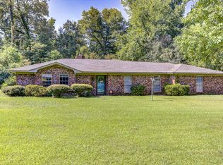 412 Elmwood St, Vicksburg, MS 39180