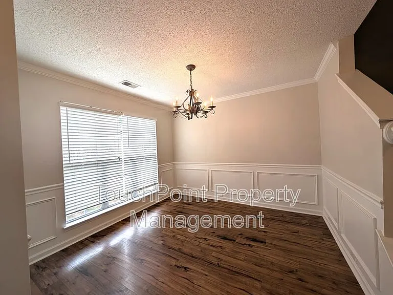 7603 Lullwater Cv — Photo 8
