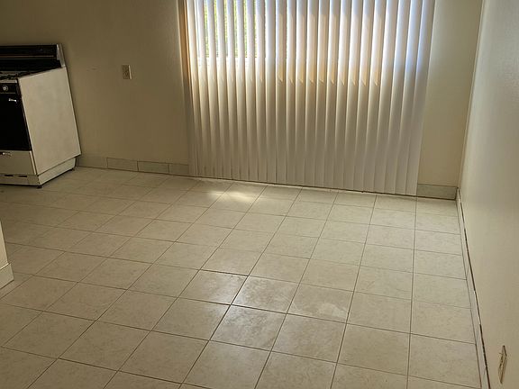 2nd image of 1014 Broad Ave #0