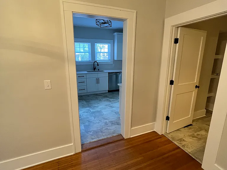 421 N Lafayette Ave — Photo 11