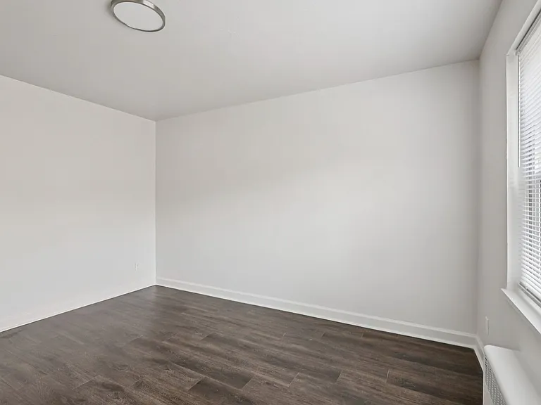 The Seymour — Photo 12