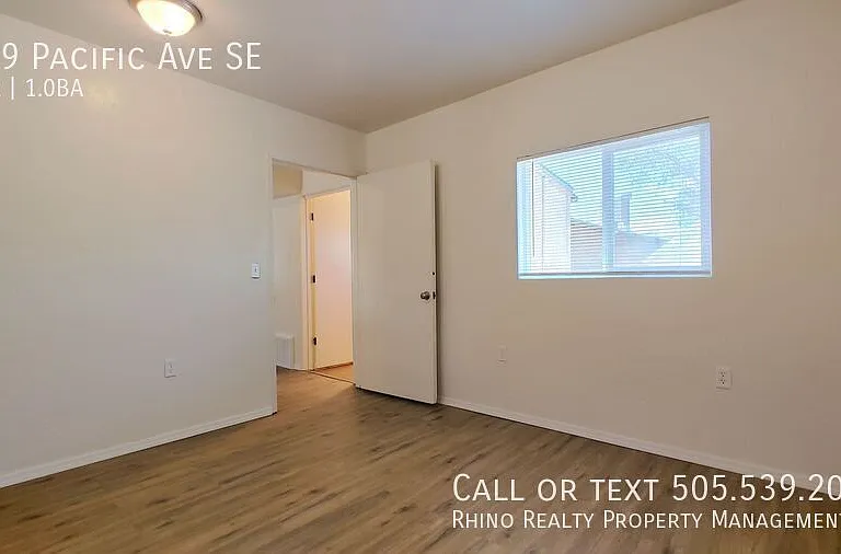 609 Pacific Ave SE — Photo 8