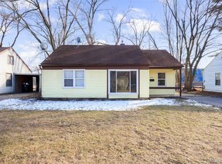 10731 Albany St, Oak Park, MI 48237