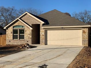 213 Alexander St, Lancaster, TX 75146