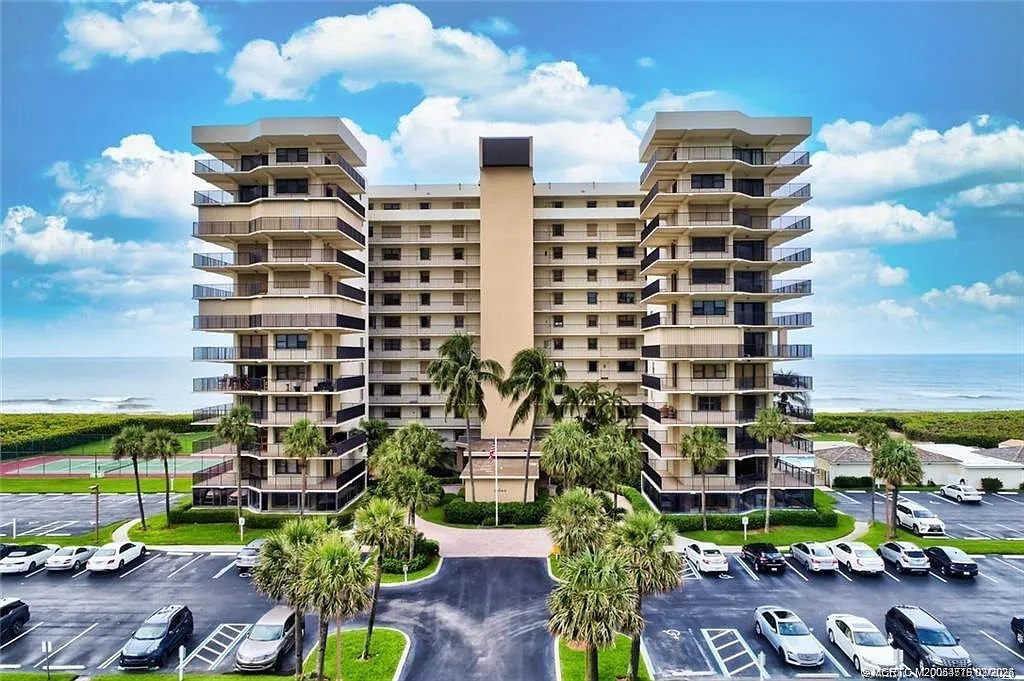 2 bed, 2.0 bath, 1197 sqft, $2,600 — Photo 1