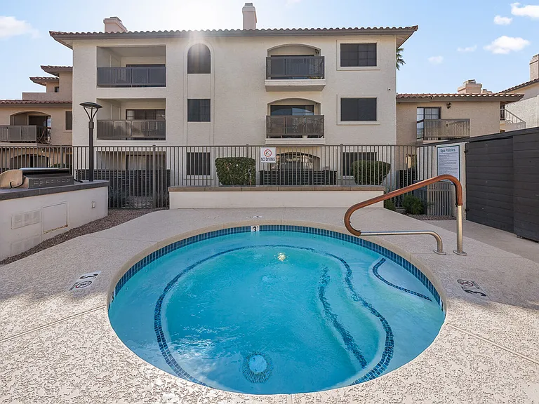 Chazal Scottsdale — Photo 25