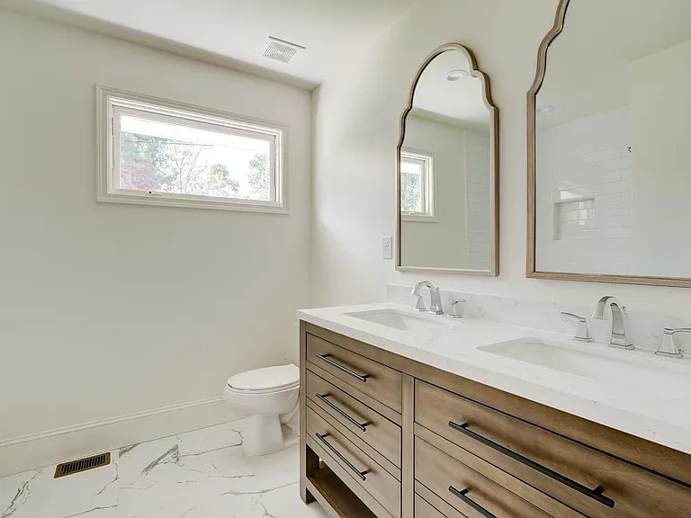5196 Scenic View Dr — Photo 13