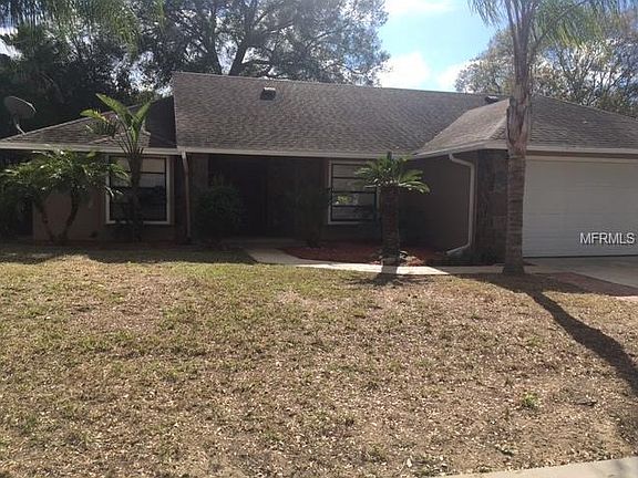 3rd image of 7626 Gramercy Dr
