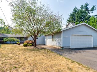 28275 SW Canyon Creek Rd S, Wilsonville, OR 97070