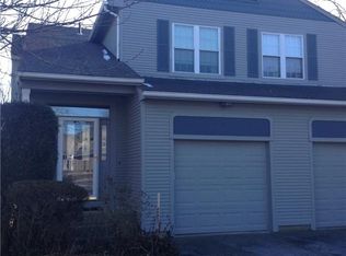 10 Cutters Grn #A, North Providence, RI 02904