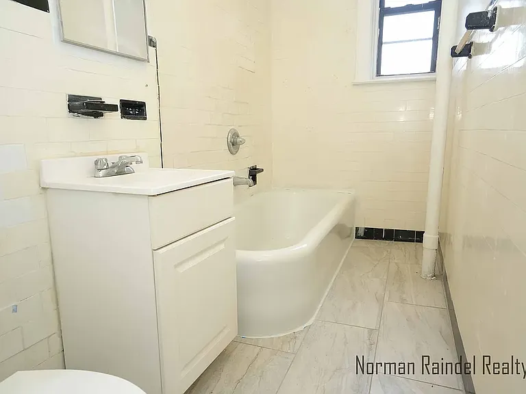 414 Avenue N #4D — Photo 11