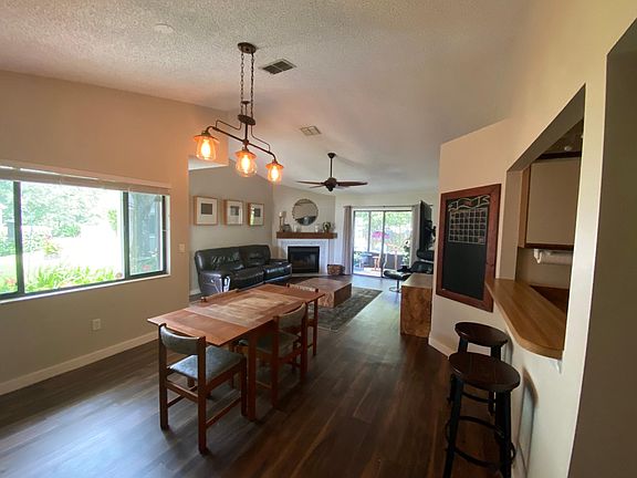 2nd image of 2610 Sea Hawk Dr