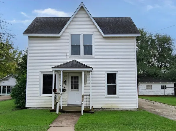 407 W Oak St, Sparta, WI 54656