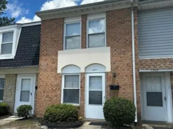 1571 Darren Cir, Portsmouth, VA 23701