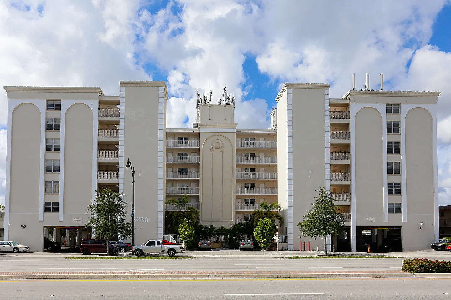 Hollywood Cambridge Partners LLC — Photo 1