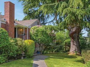 3403 W Viewmont Way W, Seattle, WA 98199