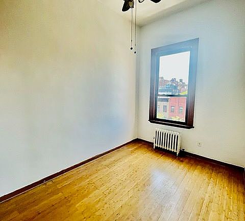5th image of 2254 1st Ave #5E