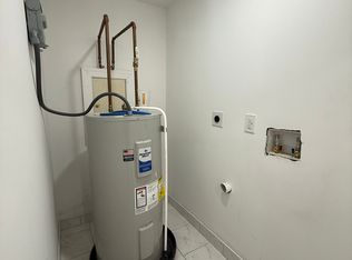 1110 S 54th St #1, Philadelphia, PA 19143