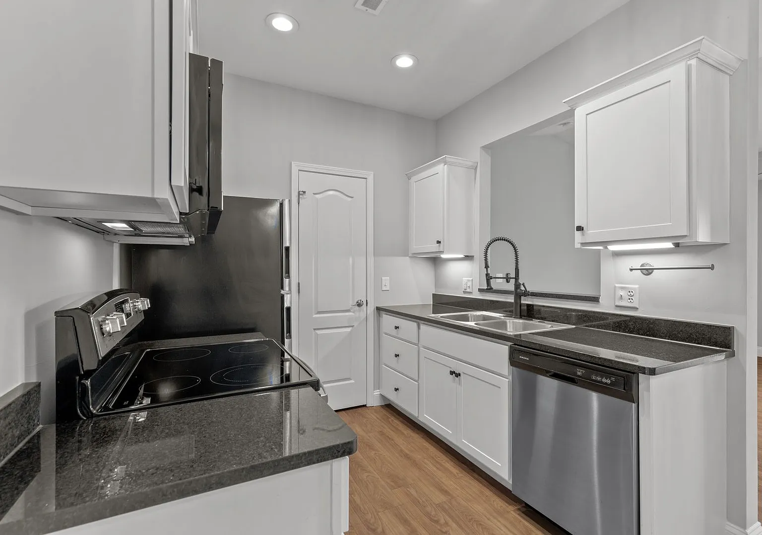 Anic Estates — Photo 3