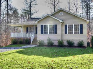 9 Buck Island Rd, Palmyra, VA 22963