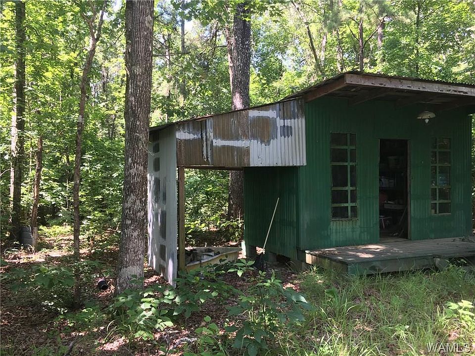 2nd image of 714 Rehobeth Rd