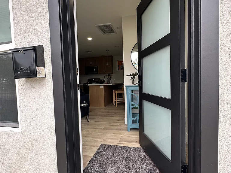 3523 Baxter St — Photo 5
