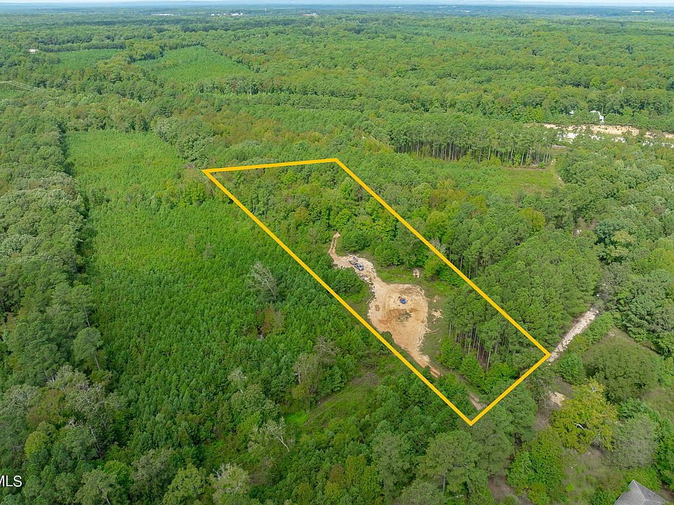 2nd image of 2833 Woodfield Dead End Rd #4090