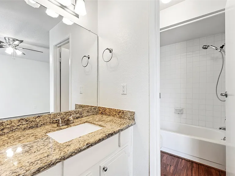 14515 Wunderlich Dr #211 — Photo 11
