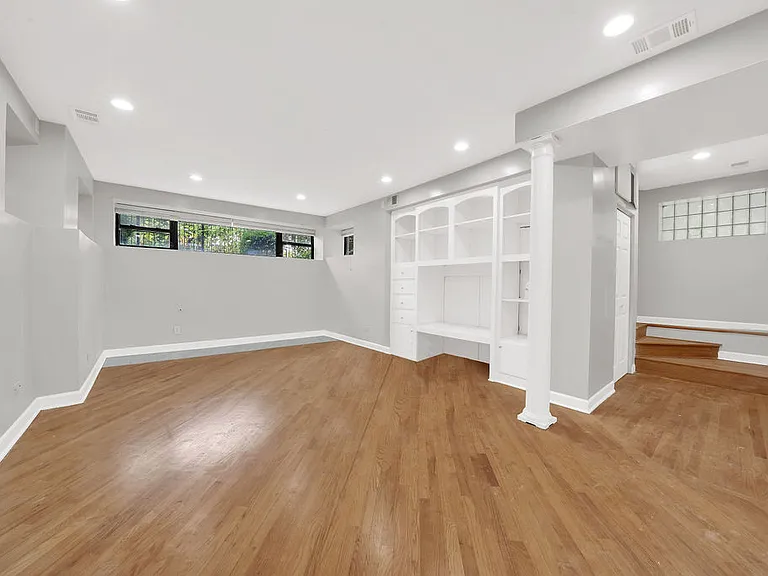 3001 N Damen Ave #1 — Photo 7