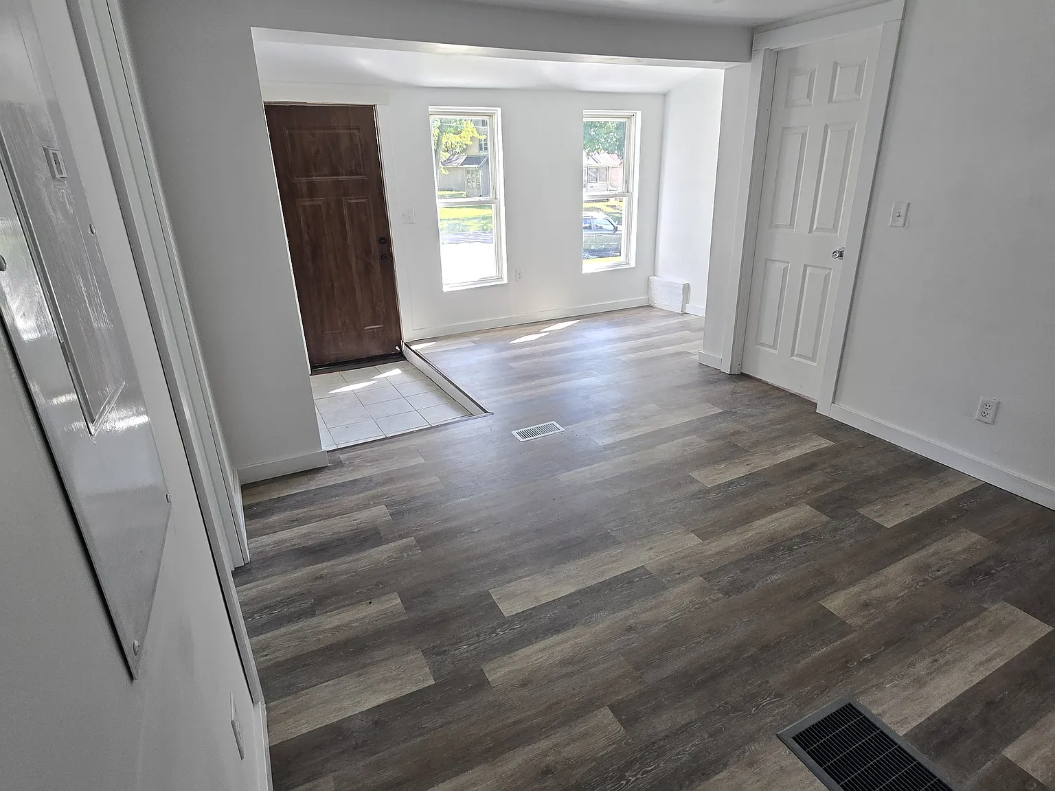 2 bed, 825 sqft, $950 — Photo 4