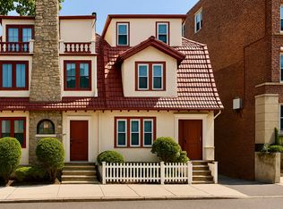 129 Sutherland Rd, Brighton, MA 02135