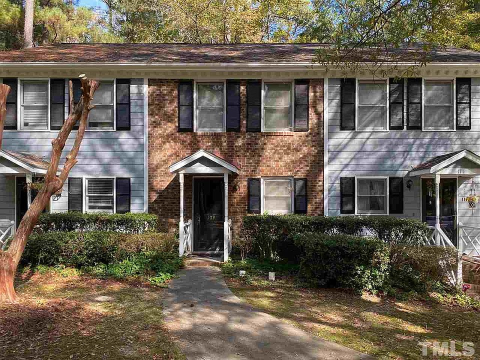 2nd image of 109 Cimmaron Ct #17