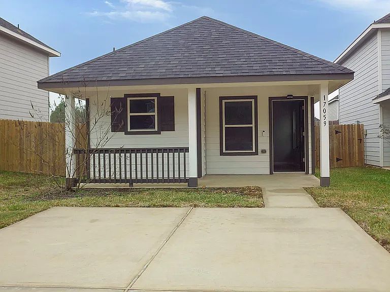 1st image of 17059 Marie Village Dr