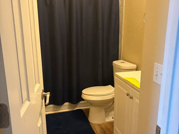 112 Lakemont Dr #2, Hutto, TX 78634