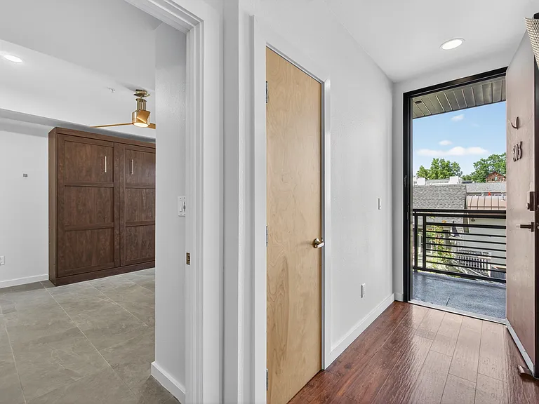 2900 Wyandot St #303 — Photo 31