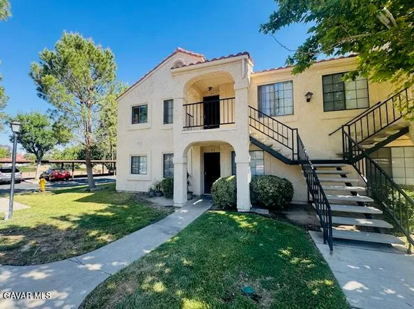 2554 Olive Dr APT 94, Palmdale, CA 93550
