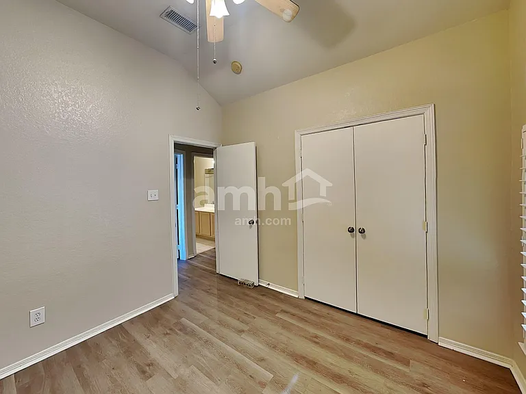 285 Mesa View Dr — Photo 13