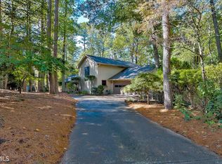 5573 Hidden Harbor Lndg, Gainesville, GA 30504