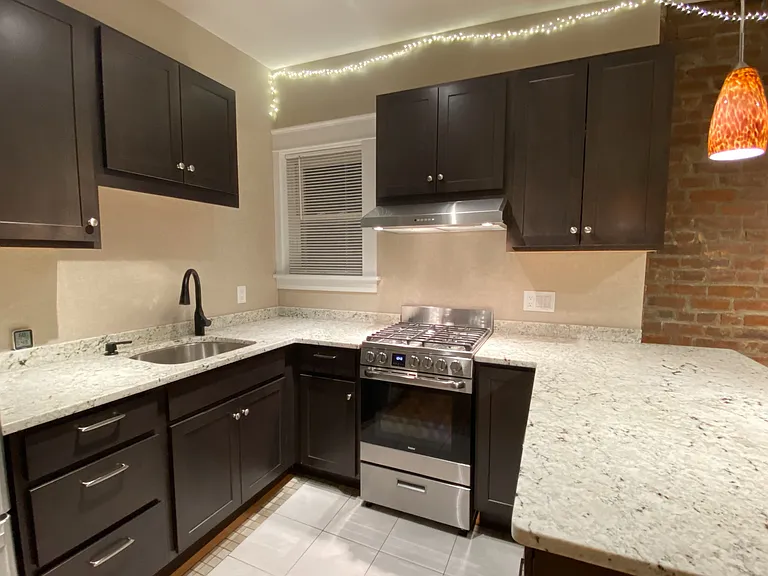 95 Chestnut St #3 — Photo 17