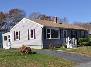 571 Bartlett St, New Bedford, MA 02745
