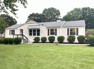 2922 Mere Dr, Columbia, TN 38401