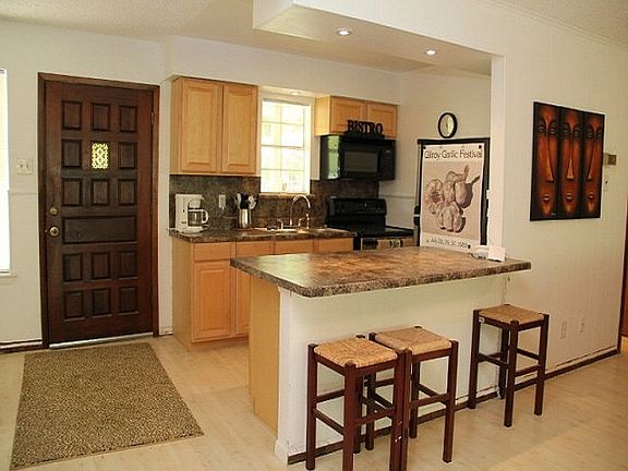 4th image of 114 Wildwood Way