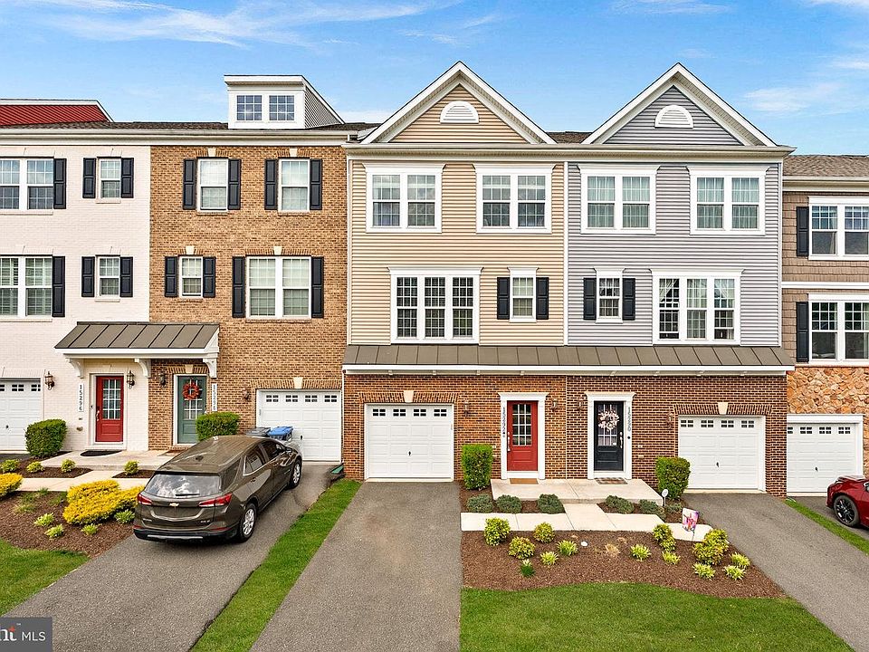 1st image of 15292 Westham Ct
