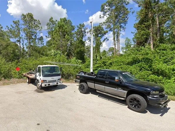 2012 Raber Ct, Lehigh Acres, FL 33972