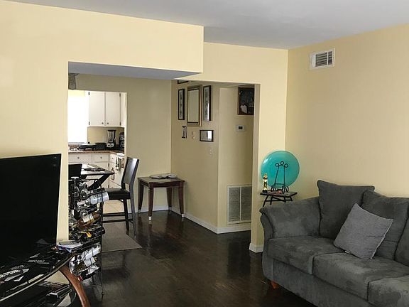 2nd image of 316 W Howry Ave APT 1