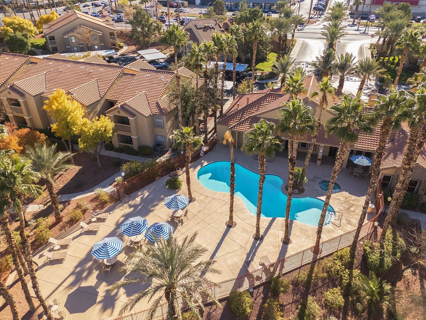 2nd floor 1br unit in gated Silverado Ranch community with pool — Photo 4