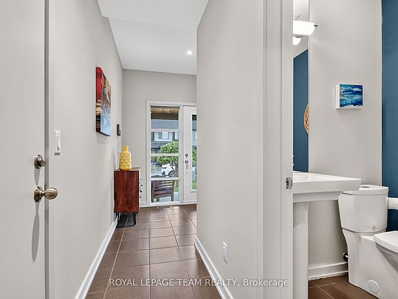 5th image of 140 Larimar Cir