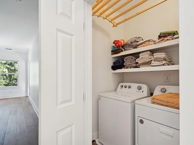 824 Toler Dr — Photo 26