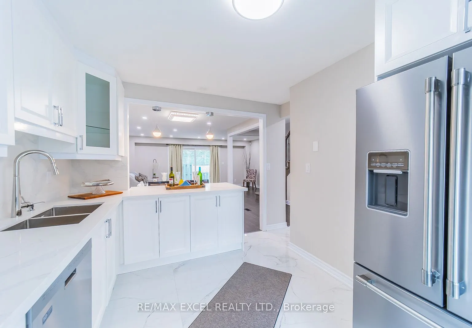 3 bed, $3,500 — Photo 4